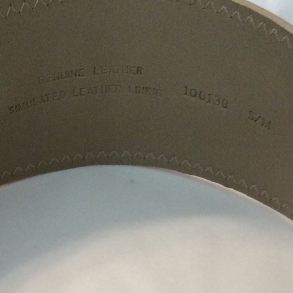 Embroidered Wide Fringe Belt - Picture 5 of 9